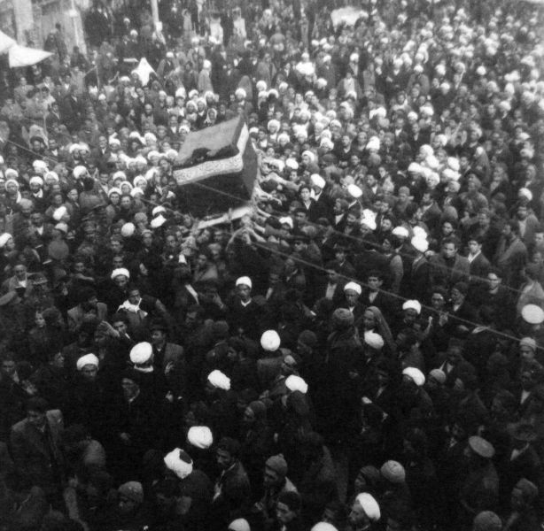 پرونده:عبدالحسین (5).jpg