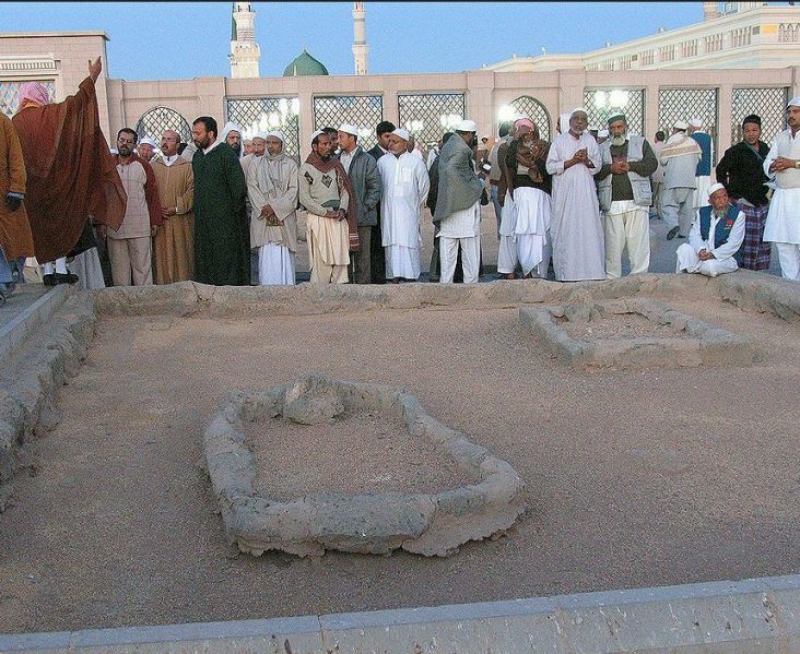 پرونده:بقیع1 (3).jpg